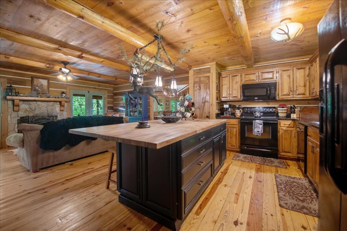 Waterfront Mountain Cabin With Hot Tub Blue Ridge Exterior photo