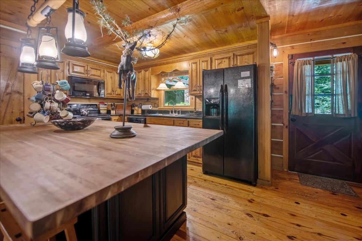 Waterfront Mountain Cabin With Hot Tub Blue Ridge Exterior photo