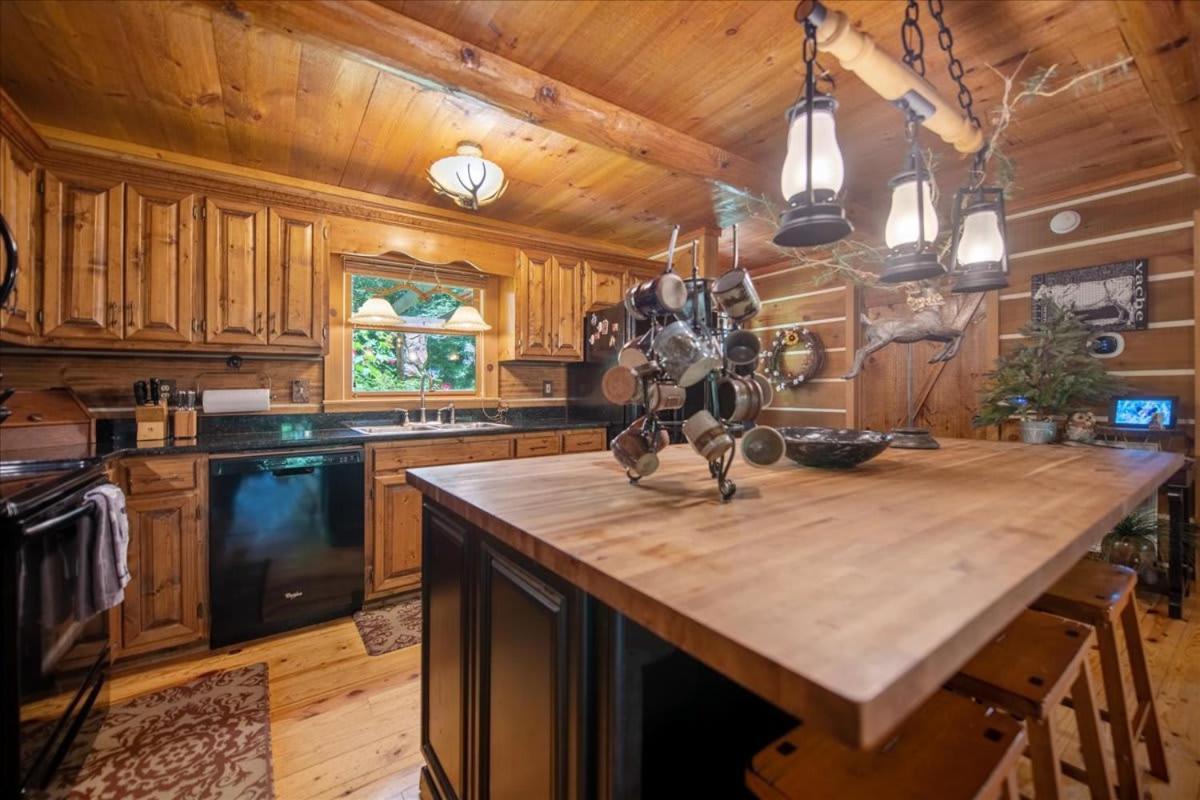 Waterfront Mountain Cabin With Hot Tub Blue Ridge Exterior photo